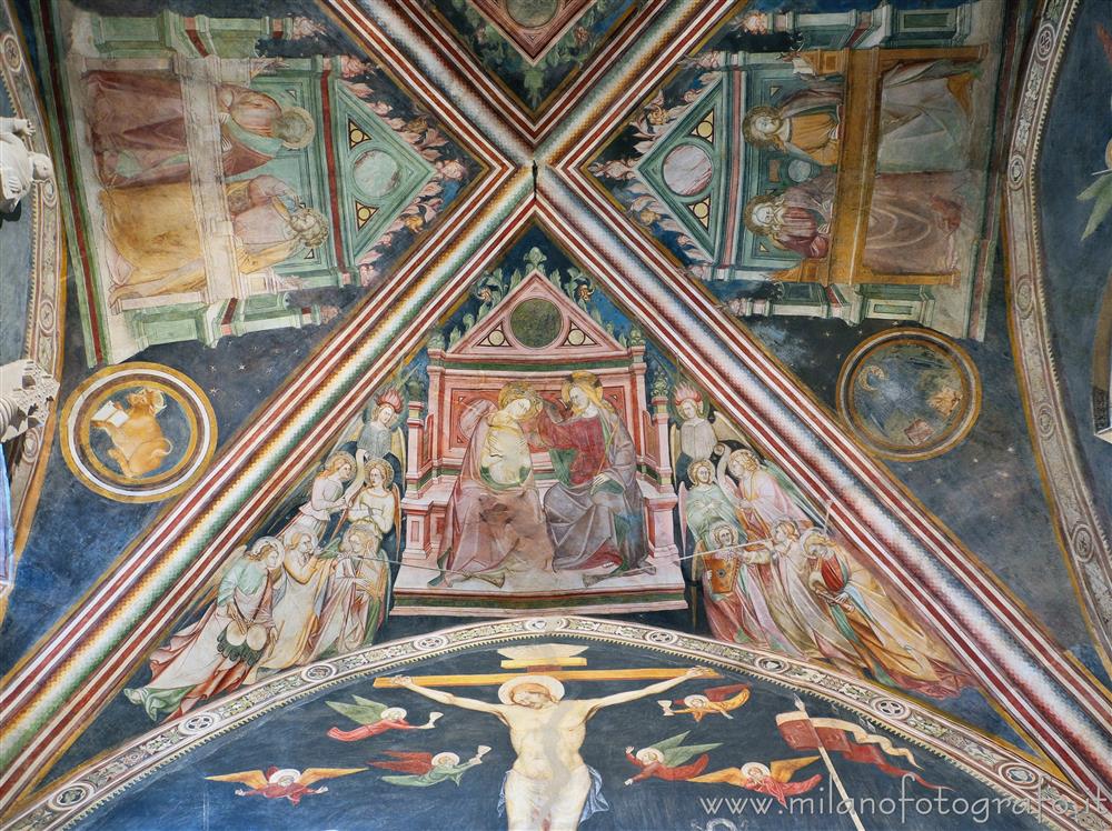 Lentate sul Seveso (Monza e Brianza, Italy) - Frescos on the vault of aps of the Oratory of Santo Stefano